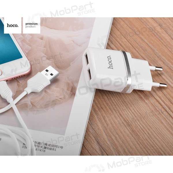 Carregador HOCO C12 Smart Dual USB + Lightning cabo (5V 2.4A) (branco)