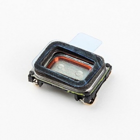 Apple iPhone 4S superior