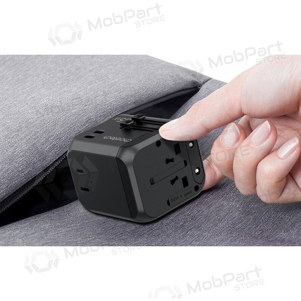 Universal kelioninis carregador Choetech PD5008 30W USB-C/3xUSB-A preto